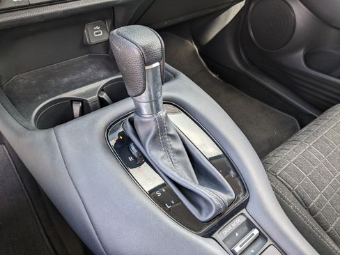 Used 2024 Honda HR-V LX image 25