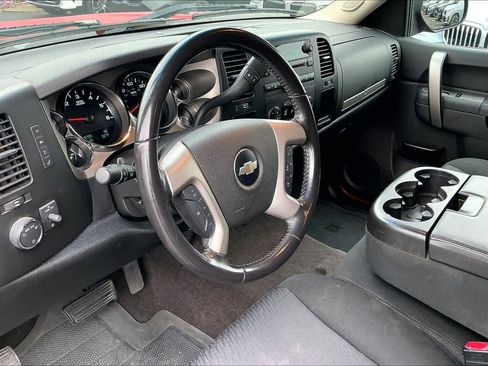 Used 2010 Chevrolet Silverado 1500 LT w/ Power Pack Plus image 17