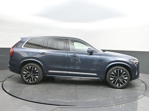 New 2026 Volvo XC90 B6 Plus w/ Protection Package Premier AWD/4WD image 8