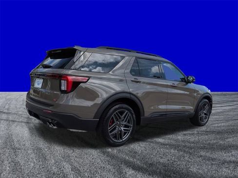 New 2026 Ford Explorer ST AWD/4WD image 4