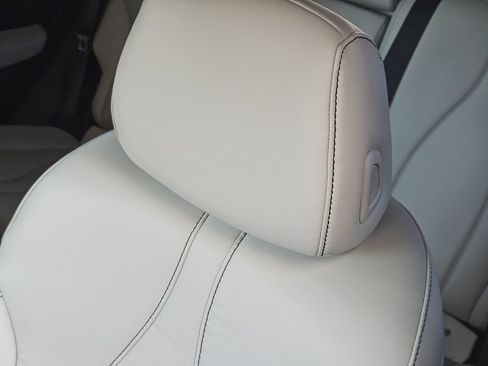 Certified 2025 Acura RDX Base image 13