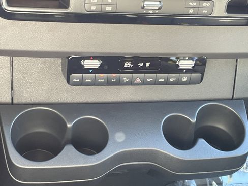 New 2026 Mercedes-Benz Sprinter 2500 image 33