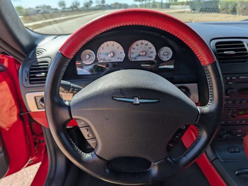 Used 2005 Ford Thunderbird Deluxe image 17