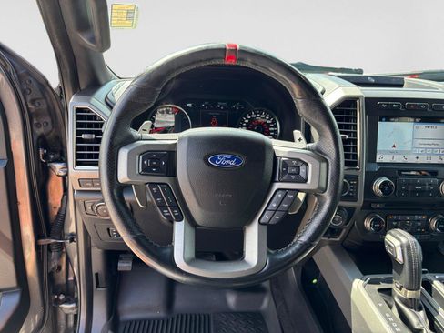 Used 2018 Ford F150 Raptor w/ Equipment Group 802A Luxury AWD/4WD image 11