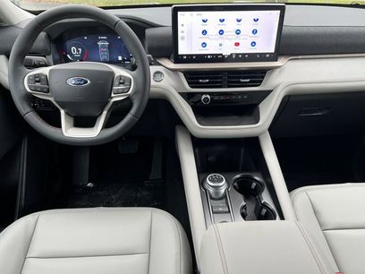 New 2026 Ford Explorer Active w/ Active Comfort Package