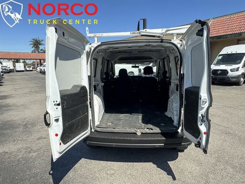 Used 2021 RAM ProMaster City Tradesman FWD image 12