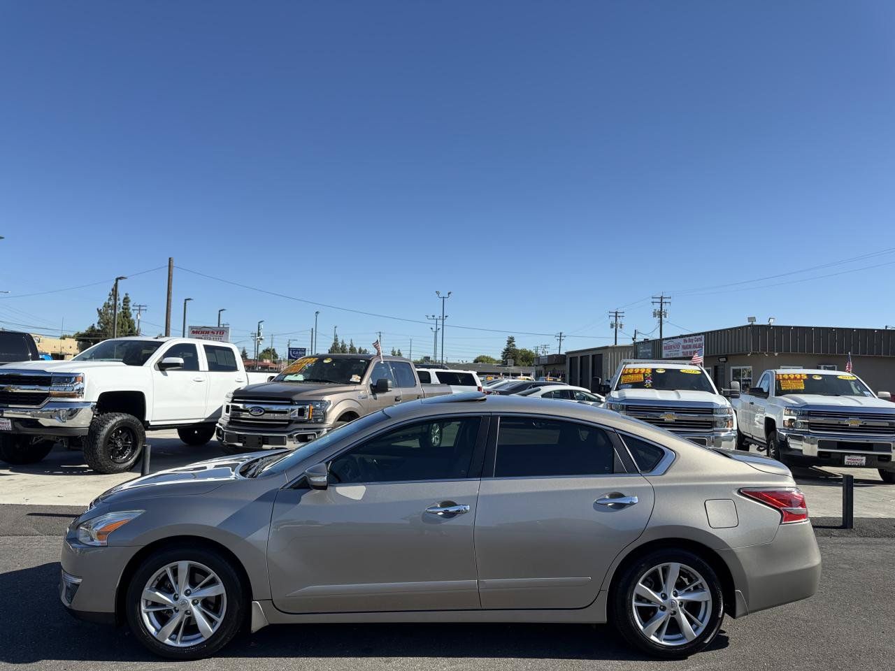 Used 2015 Nissan Altima 2.5 SL w/ Technology Package FWD image 6