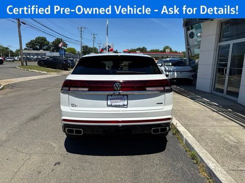 Certified 2024 Volkswagen Atlas Cross Sport SEL R-Line AWD/4WD image 7