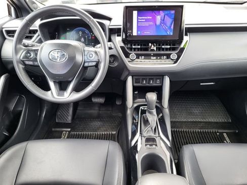 Used 2024 Toyota Corolla Cross AWD Hybrid w/ Convenience Package image 25