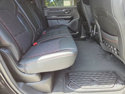 Used 2022 RAM 1500 Big Horn w/ Built-to-serve Edition AWD/4WD image 18