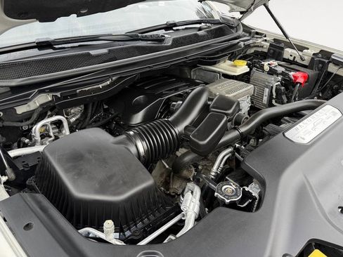 Used 2022 Jeep Wagoneer Series II w/ Premium Group I image 28