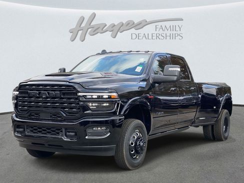 New 2026 RAM 3500 Limited image 23