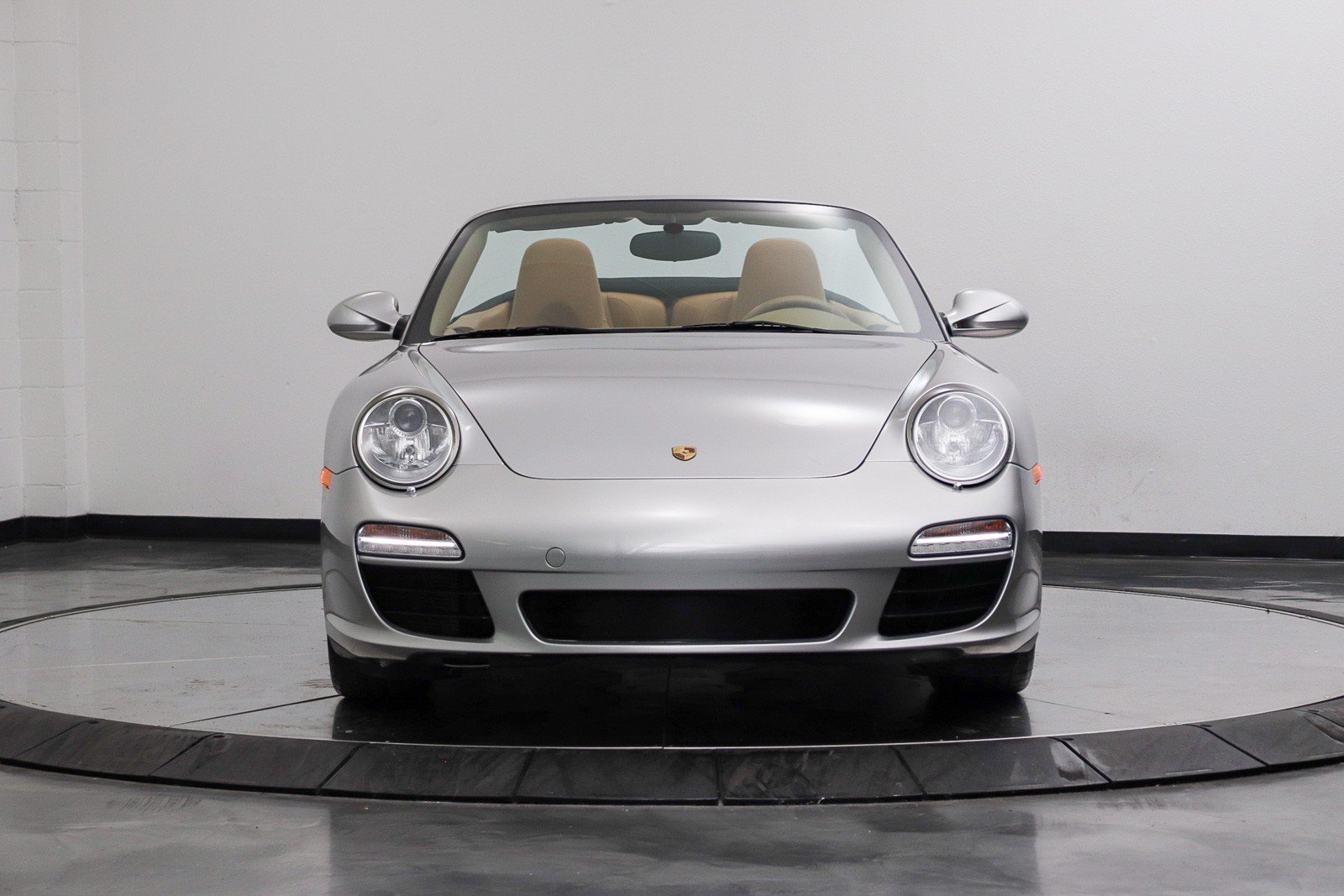 Used 2009 Porsche 911 Carrera RWD image 9