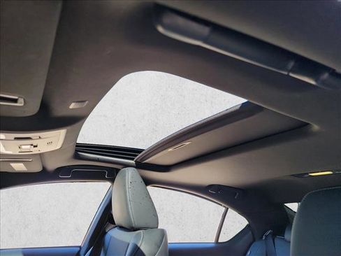 Used 2021 Lexus IS 350 F Sport w/ Dynamic Handling Package image 19