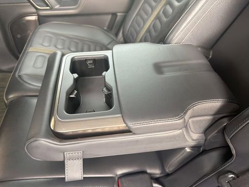 Used 2024 Rivian R1S Adventure AWD/4WD image 15