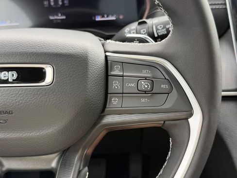 New 2026 Jeep Grand Cherokee Laredo X RWD image 22
