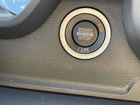 Used 2024 RAM 2500 Big Horn w/ Bed Utility Group image 6