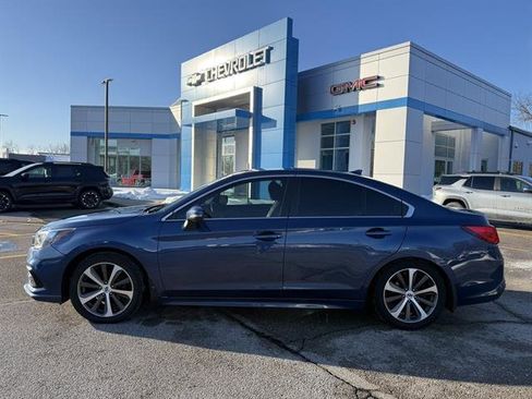 Used 2019 Subaru Legacy 2.5i Limited image 3