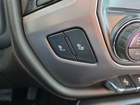 Used 2018 GMC Sierra 2500 SLT image 26