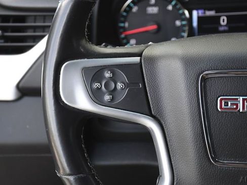 Used 2018 GMC Yukon SLE w/ SLE Value Package image 8