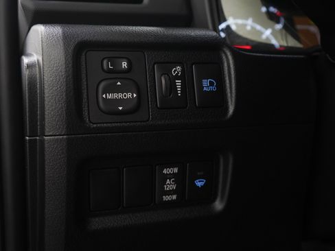 Used 2024 Toyota 4Runner SR5 AWD/4WD image 24
