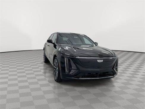 New 2025 Cadillac Lyriq Sport image 2