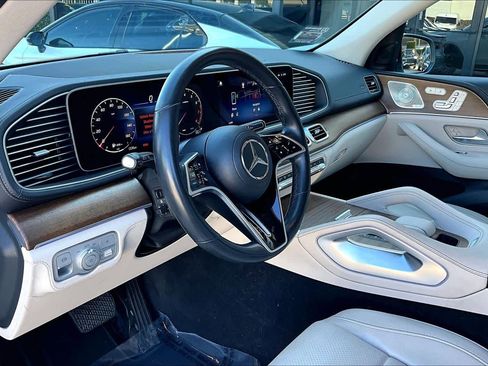 Used 2024 Mercedes-Benz GLE 350 4MATIC image 17