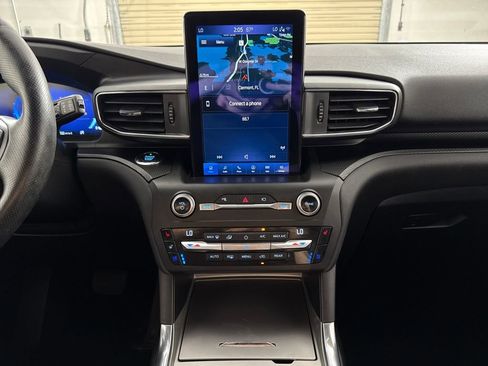 Used 2020 Ford Explorer ST w/ ST Street Pack image 15