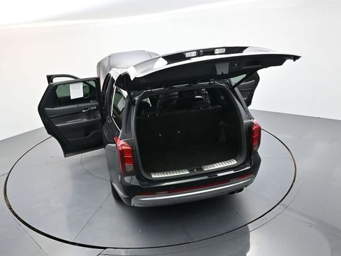 Used 2024 Hyundai Palisade Calligraphy image 46