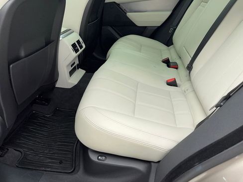 Used 2023 Land Rover Range Rover Velar R-Dynamic S image 42