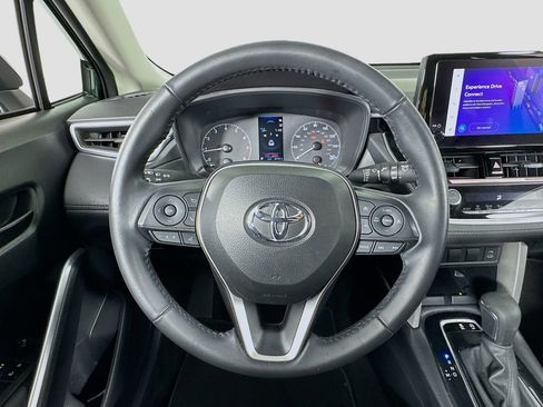 Used 2024 Toyota Corolla Cross LE w/ Moonroof Package AWD/4WD image 15