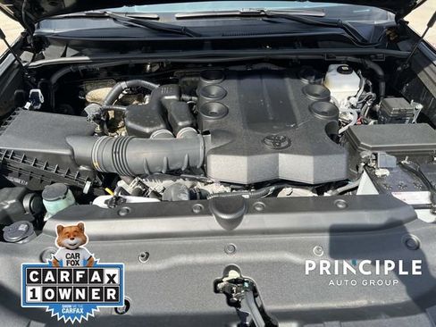 Used 2024 Toyota 4Runner TRD Off-Road Premium image 34