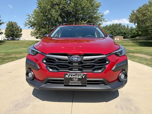 Used 2024 Subaru Crosstrek 2.5i Limited w/ Crosstrek Mirror Package AWD/4WD image 9