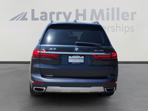 Used 2022 BMW X7 xDrive40i w/ Luxury Seating Package AWD/4WD image 4