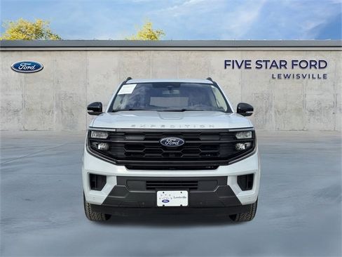 Certified 2025 Ford Expedition Active image 8
