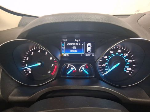 Used 2015 Ford Escape SE w/ Equipment Group 201A image 24