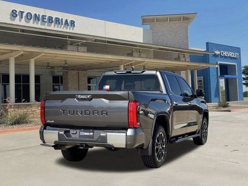 Used 2025 Toyota Tundra Limited w/ Power Package image 5