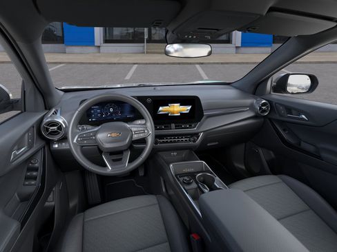 New 2026 Chevrolet Equinox LT w/ Convenience Package II image 15