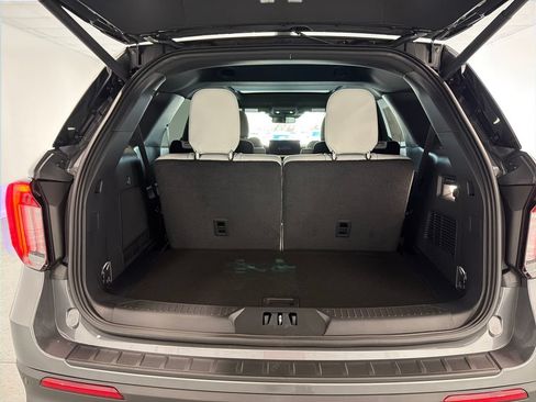 New 2027 Ford Explorer Platinum AWD/4WD image 8