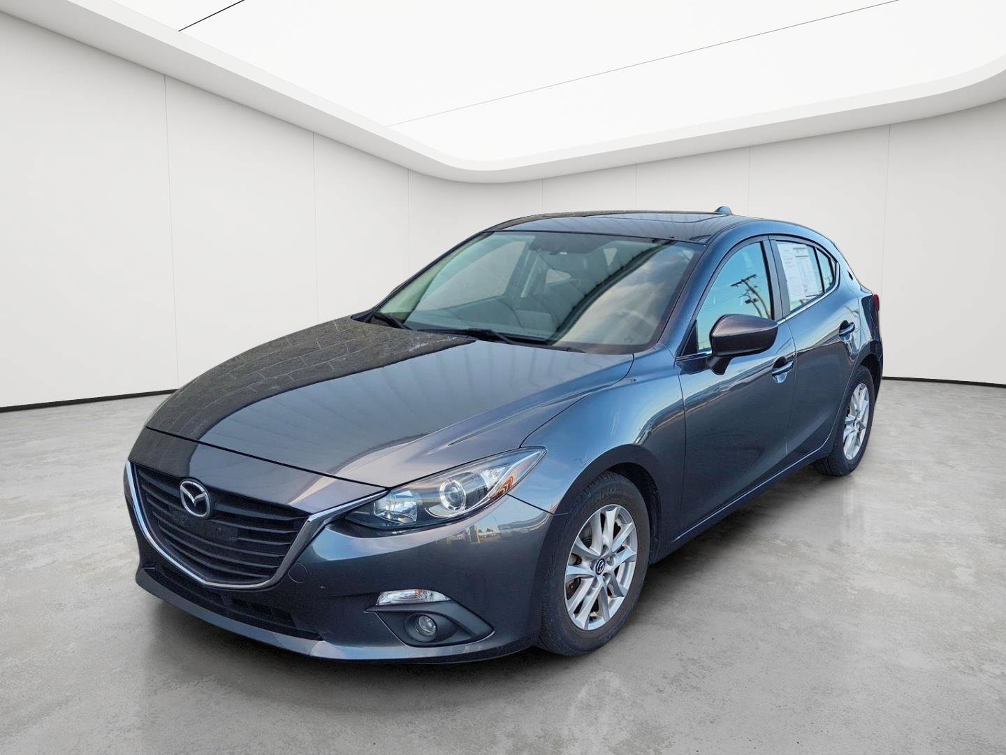 Used 2016 MAZDA MAZDA3 i Touring w/ Popular Equipment Package FWD image 37