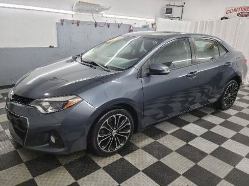 Used 2014 Toyota Corolla S FWD image 32