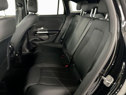 Certified 2025 Mercedes-Benz GLA 250 image 14