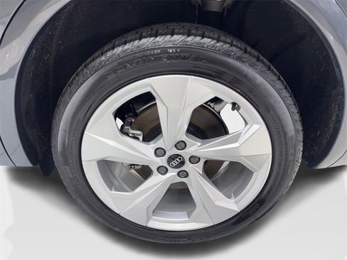 Used 2023 Audi Q5 2.0T Premium w/ Convenience Package image 88