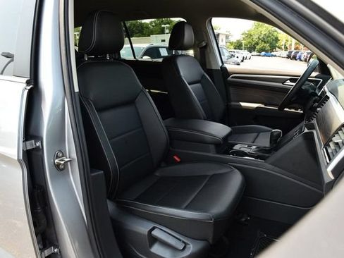 Certified 2023 Volkswagen Atlas SE FWD image 20