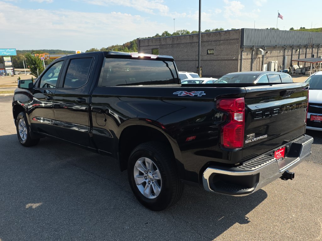 Used 2023 Chevrolet Silverado 1500 LT w/ Protection Package AWD/4WD image 6