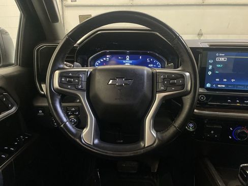 Used 2025 Chevrolet Silverado 1500 RST w/ Protection Package AWD/4WD image 5
