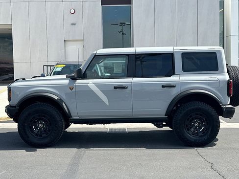 New 2026 Ford Bronco Badlands AWD/4WD image 6