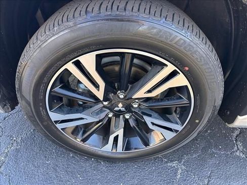 Used 2023 Mitsubishi Eclipse Cross SEL image 15