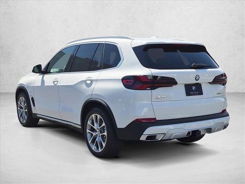 New 2026 BMW X5 xDrive50e AWD/4WD image 9