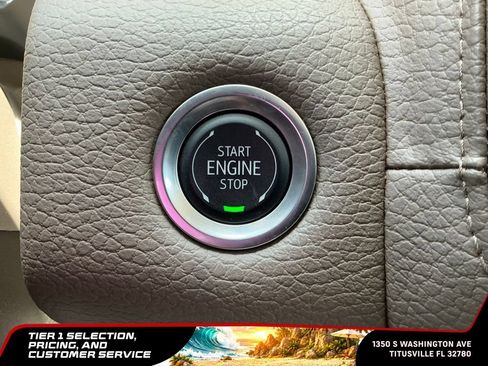 Used 2024 GMC Yukon XL Denali RWD image 32